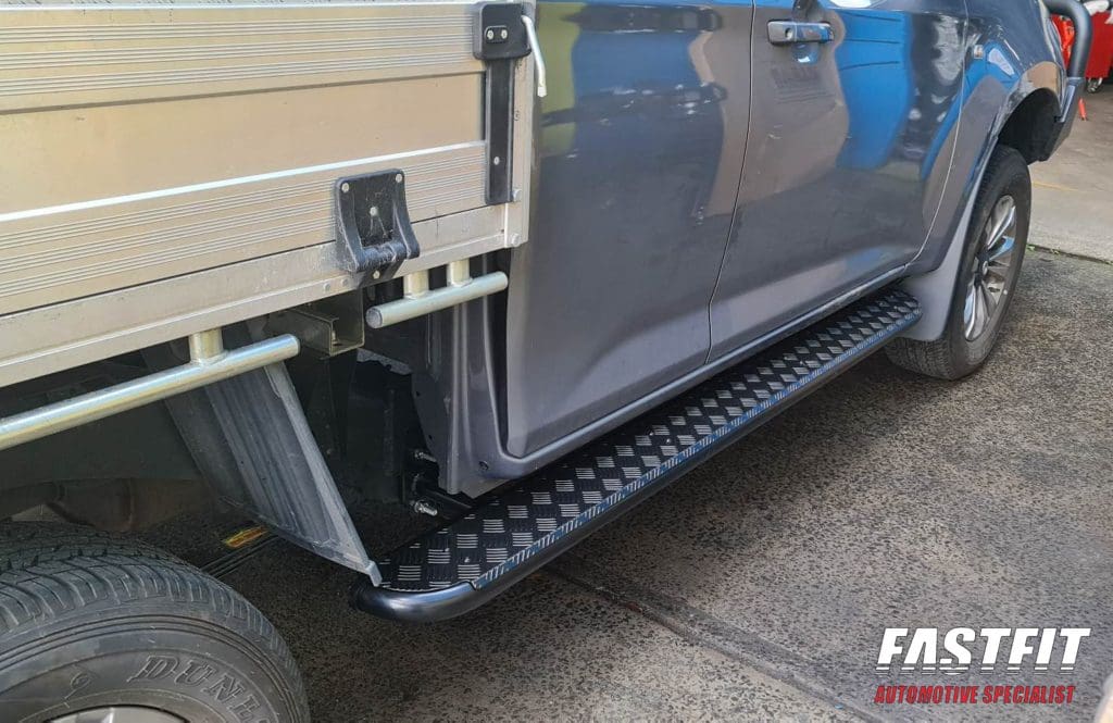 2021 mazda bt50 clearance side steps
