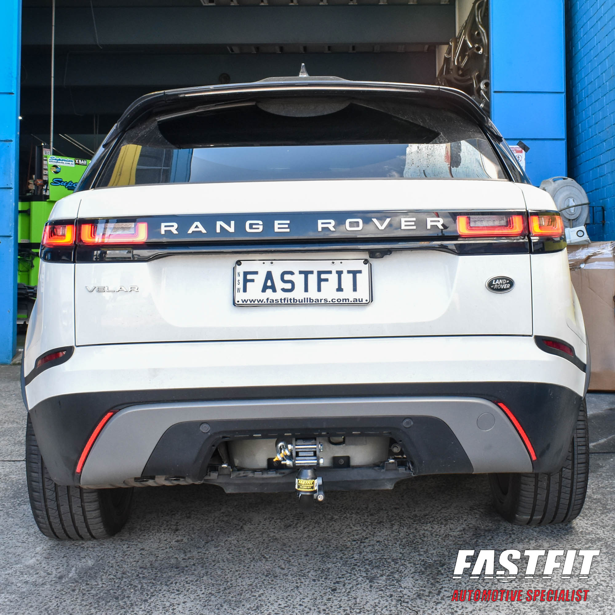 Range rover velar tow bar deals